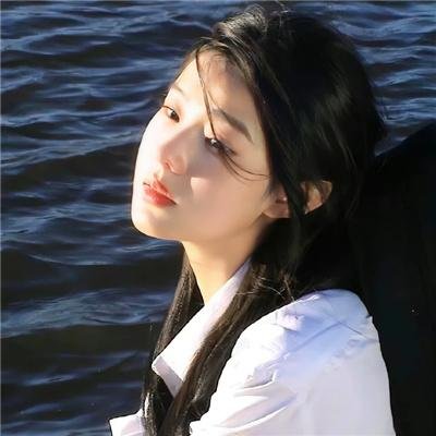 幸福的白天鹅